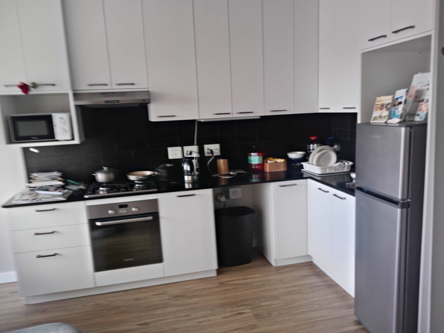 To Let 2 Bedroom Property for Rent in Table View Western Cape
